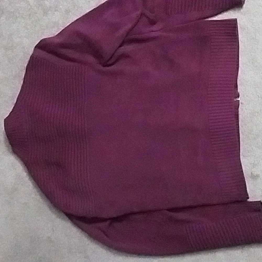 Guess sweater - Picture 4 of 4